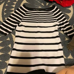 International concept shirt black and white